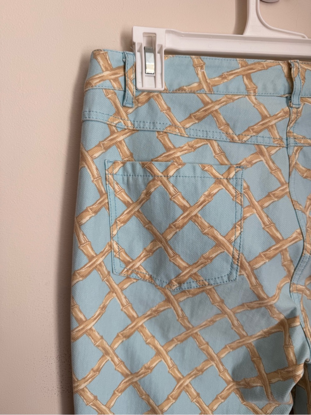 J.McLaughlin Bamboo Print Skinny Jeans Women’s Size 8 Blue Tan Stretch Coastal - Picture 4 of 7